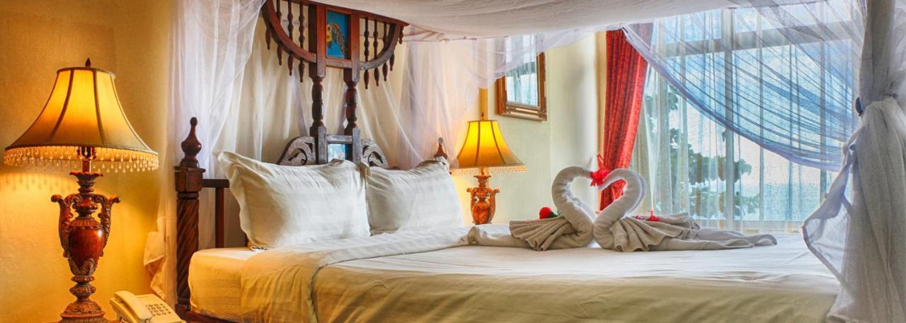 Africa House Zanzibar Bed & Breakfast ภายนอก รูปภาพ
