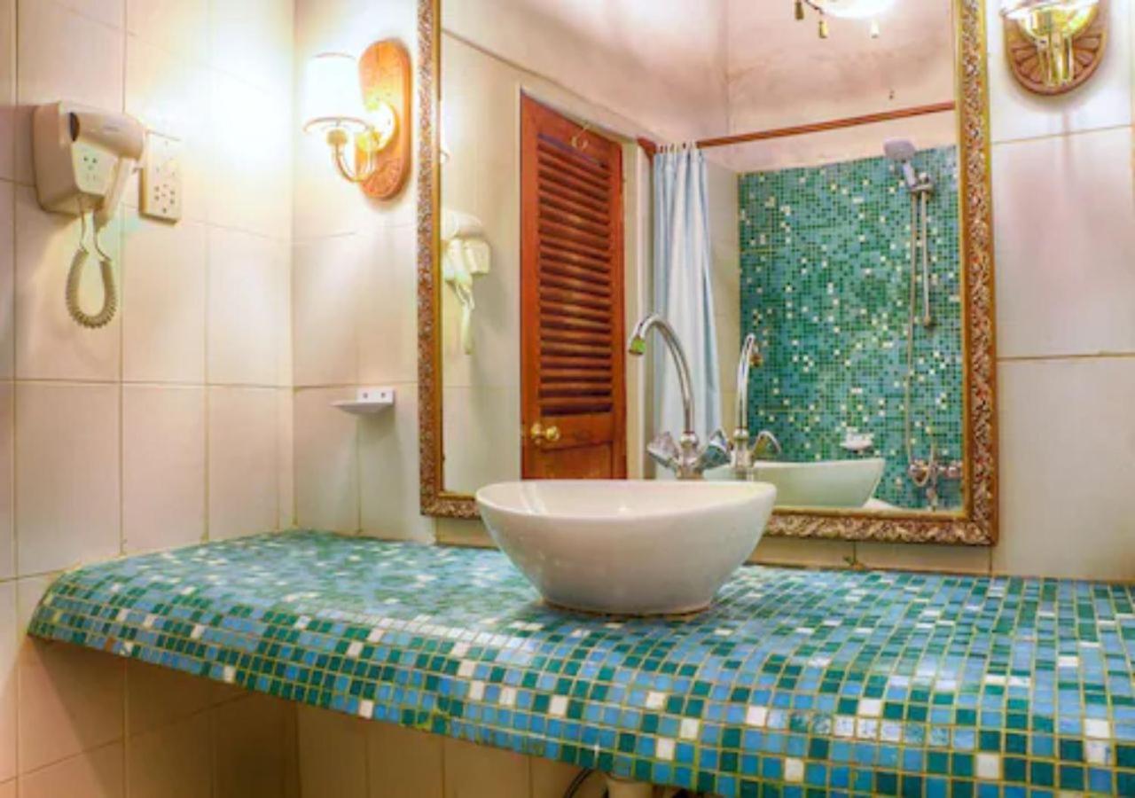 Africa House Zanzibar Bed & Breakfast ภายนอก รูปภาพ